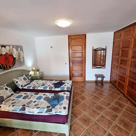 Villa Parque Santiago I With Heated Pool, Sea View, 50m To The Sea, Terrace
