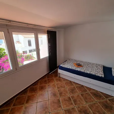 Parque Santiago I With Heated Pool, Sea View, 50m To The Sea, Terrace Playa de las Américas
